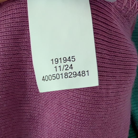 Croft & Barrow Essential Crewneck TeeColor: Pink Wonder, Size: LARGE (EUC) - Picture 4 of 10